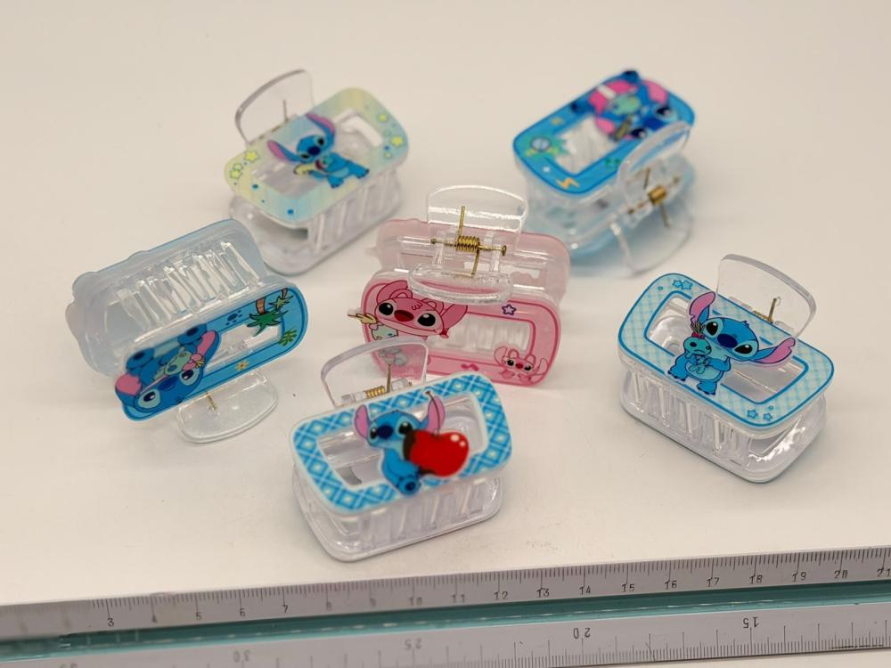 BROCHE NENA CUADRADO STICH 5345